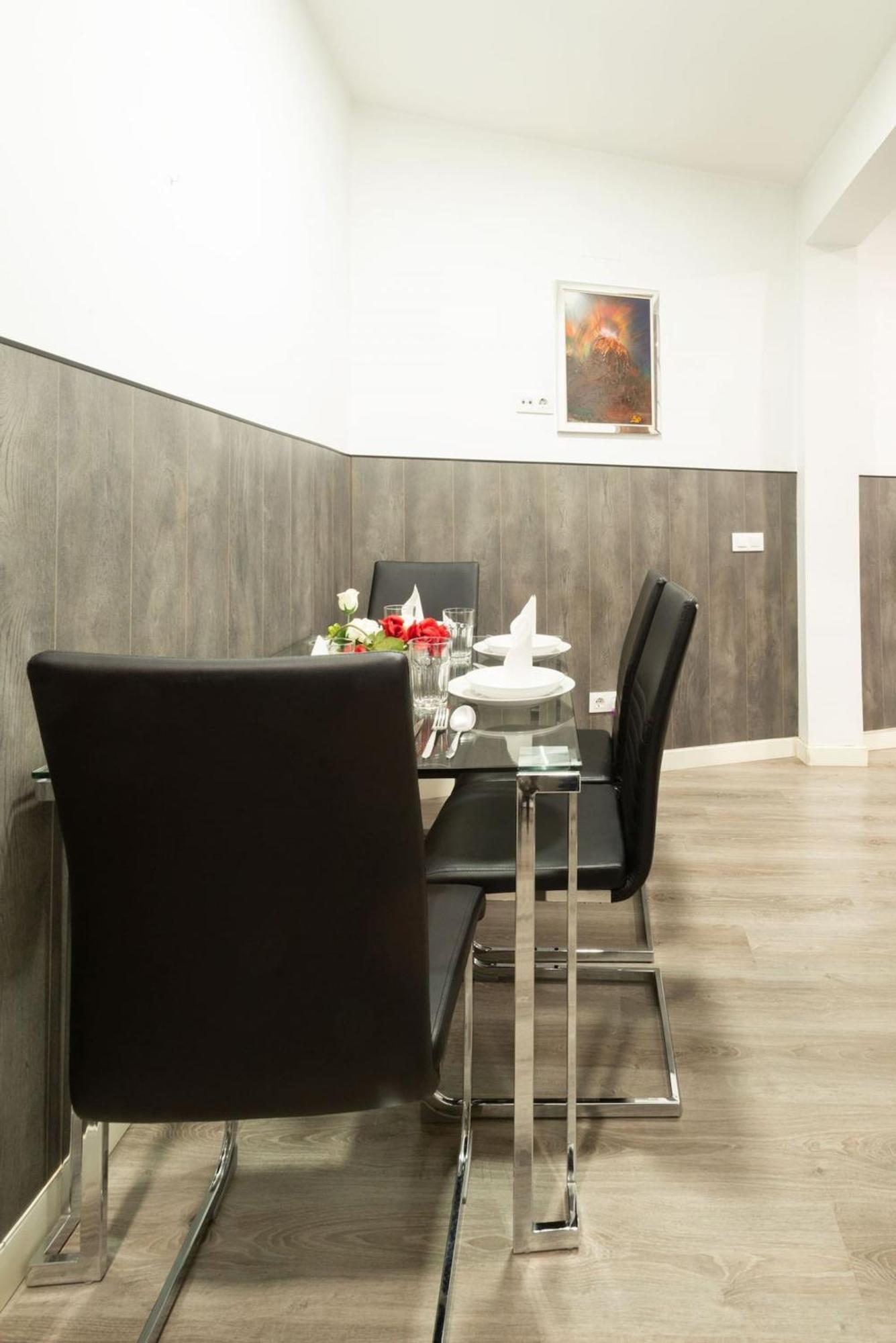 Apartamentos Day Madrid Plaza De Espana Centro Gran Via Sol Malasana 외부 사진