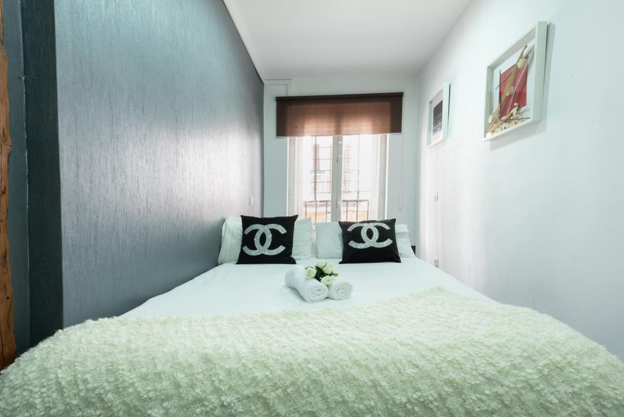 Apartamentos Day Madrid Plaza De Espana Centro Gran Via Sol Malasana 외부 사진
