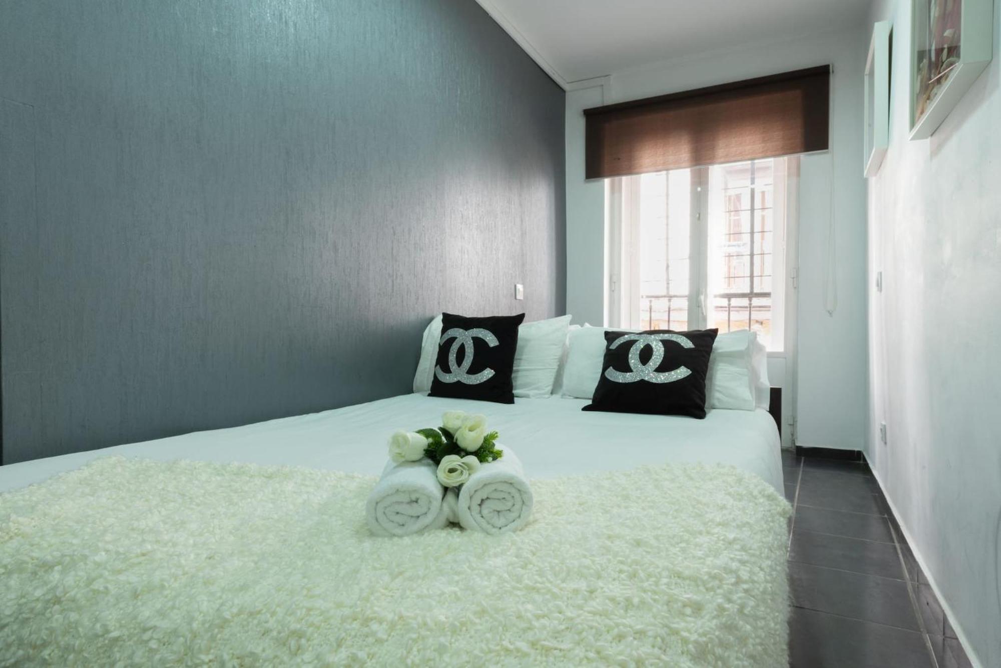 Apartamentos Day Madrid Plaza De Espana Centro Gran Via Sol Malasana 외부 사진